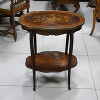 Столик овальный в технике макетри