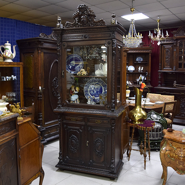 Буфет в стиле ренессанс