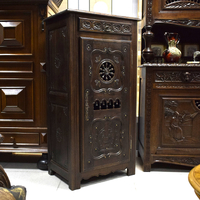 Тумба в бретонском стиле