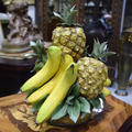 Корзинка с тропическими фруктами Dea Capodimonte